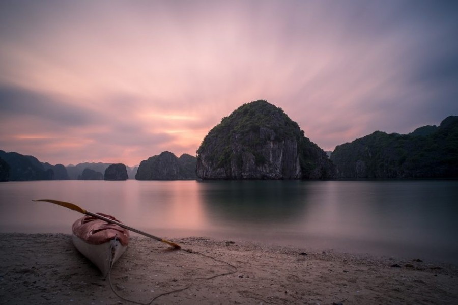 Vịnh Lan Hạ, một viên ngọc ẩn mình (Ảnh: Kenznguyen / Pixabay)